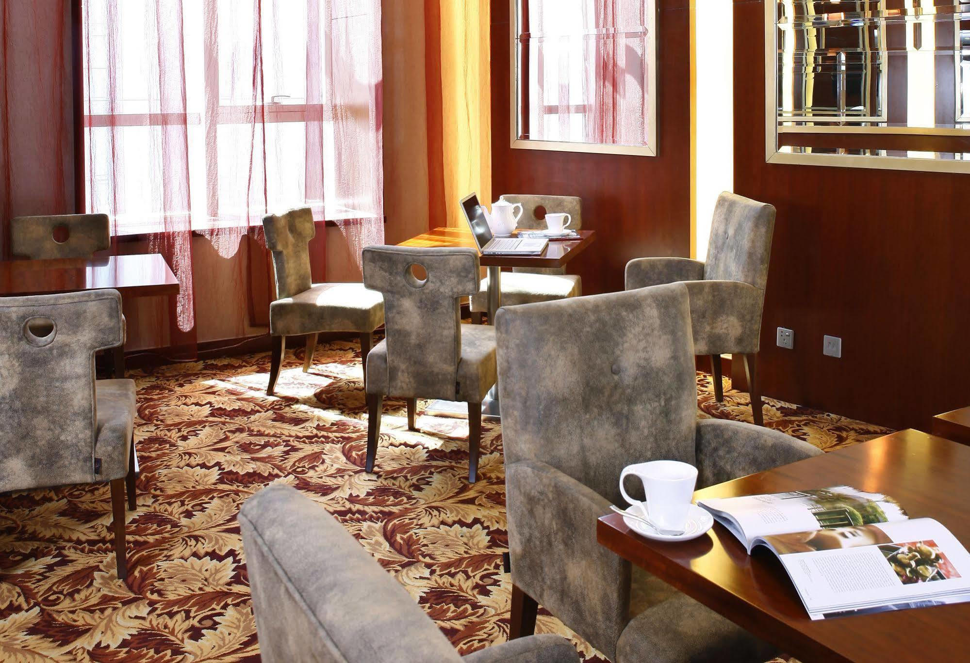 Ariva Beijing West Hotel Экстерьер фото